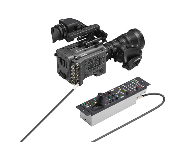 CineAltaV 2链接RM/RCP装置示意图